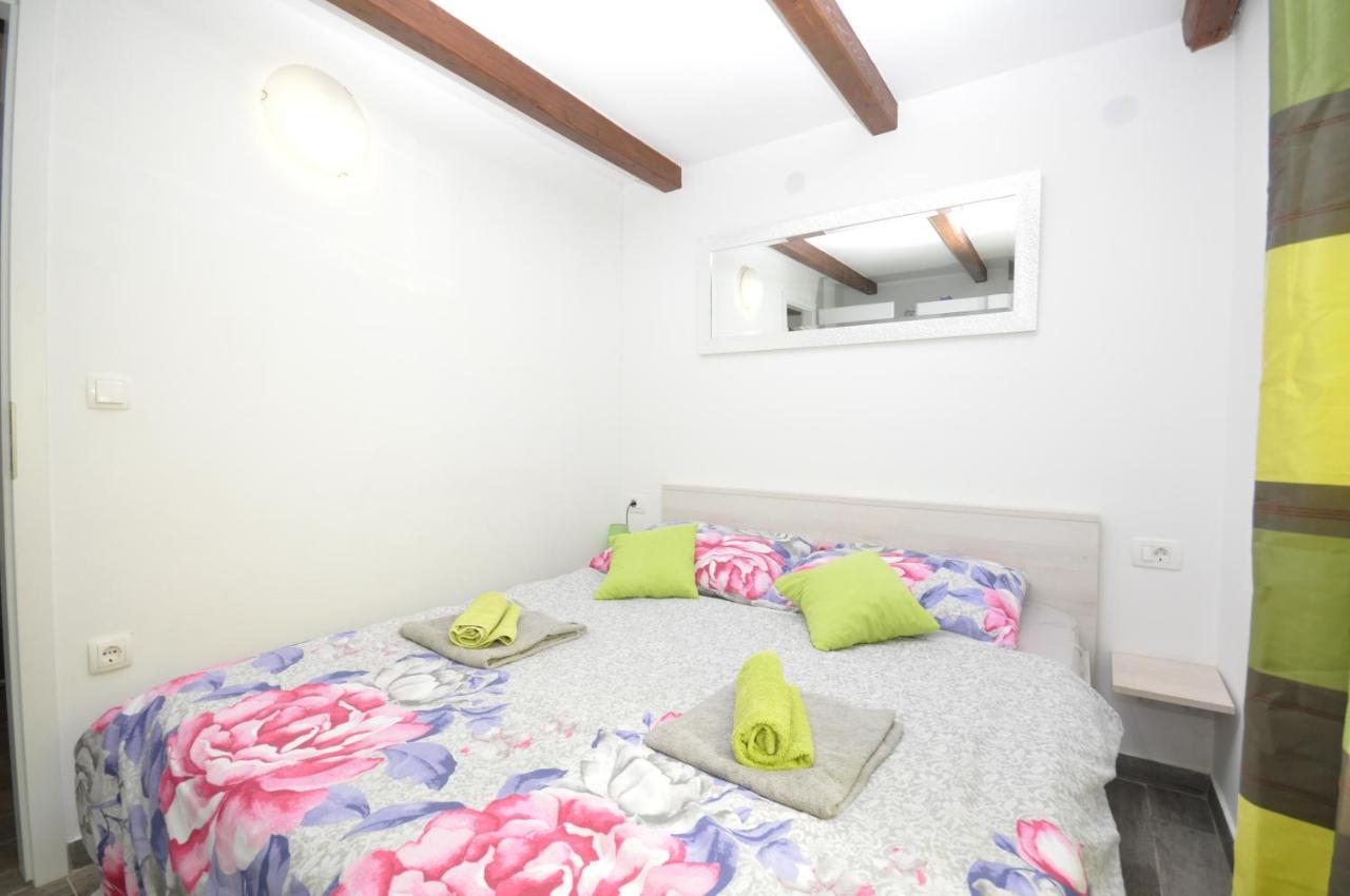 New Lux Apartman Kala Poreč Dış mekan fotoğraf